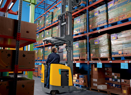 Jungheinrich ETR340 reach forklift reaching top bin