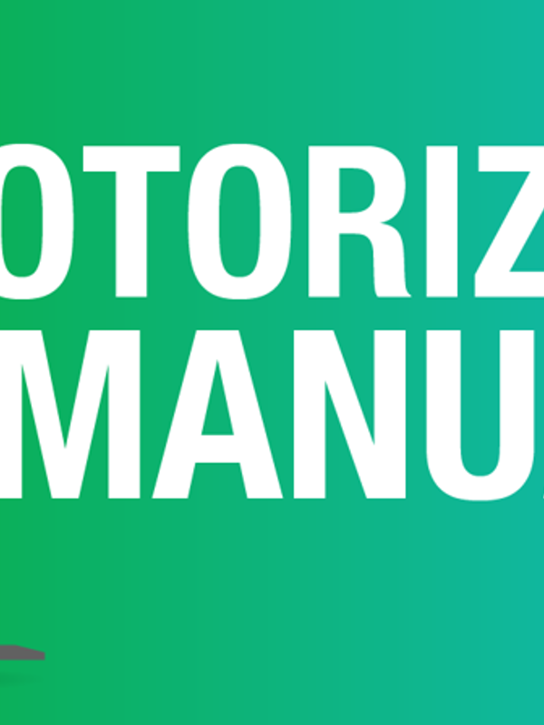 comparing-motorized-vs-manual-pallet-jacks