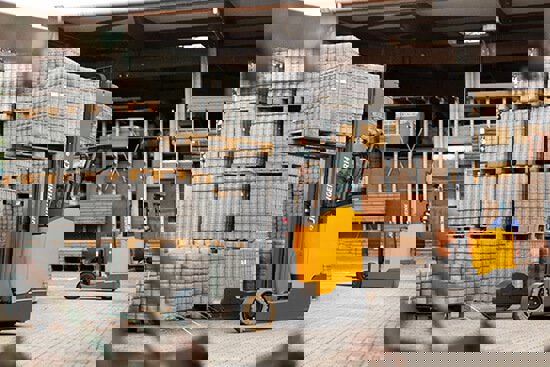 jungheinrich-etvc16-reach-trucks-awareness