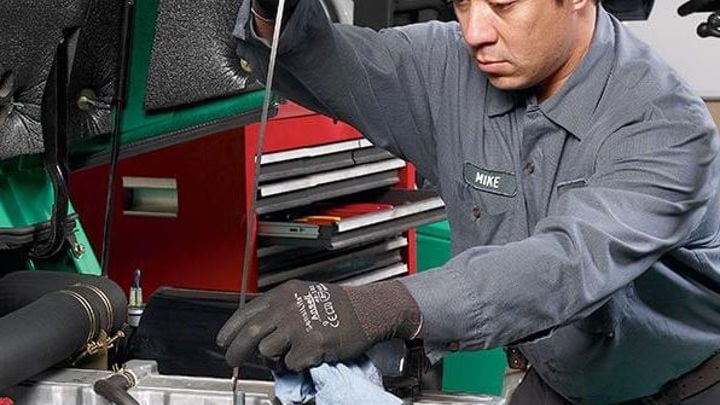 5-practices-that-shorten-lift-truck-lifespan