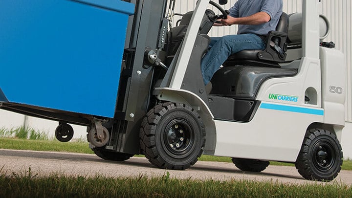 forklift-tires-pneumatic