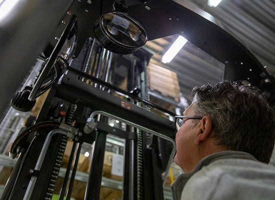 uc-stand-in-stacker-web7