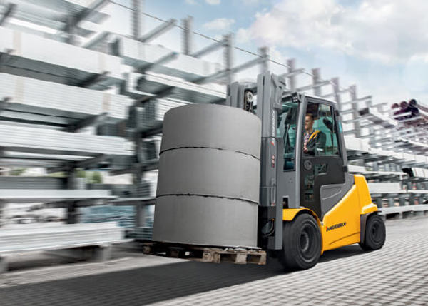 electric-forklifts